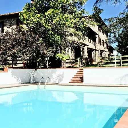 Montioni Apartment *