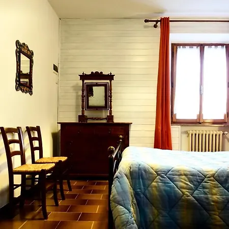 Montioni Apartment *