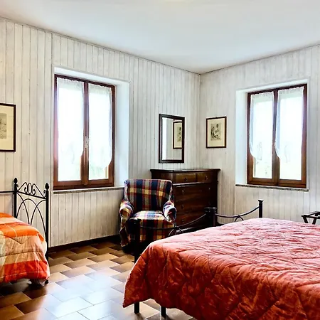 Montioni Apartment *
