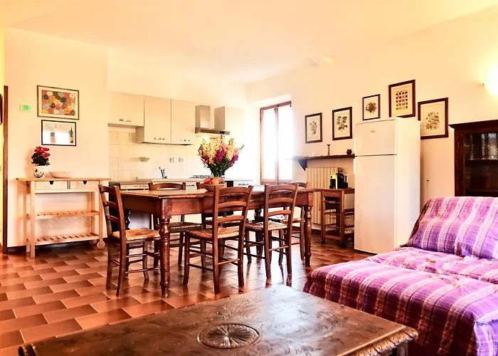 Montioni شقة سوفيتشيلي