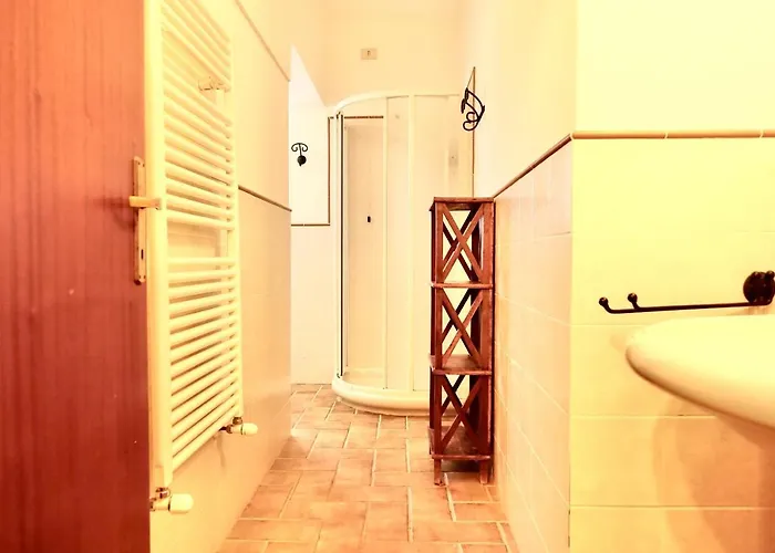 Montioni * سوفيتشيلي